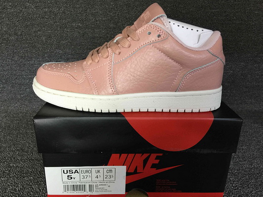 Jordan 1 low Women AAA 4